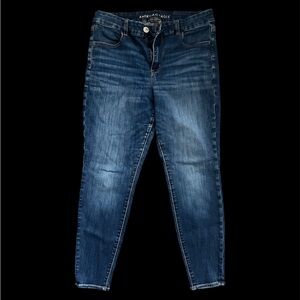 American Eagle Outfitters Curvy Jegging with Next Level Stretch